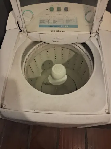 Máquina de Lavar roupas Electrolux 12kg