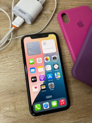 IPHONE XR 128GB - Com carregador, película e capinha