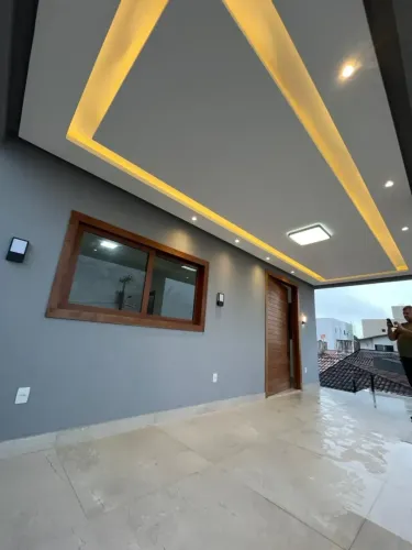 DUPLEX COM 2 E 3 QUARTOS NO ERNANI SATIRO