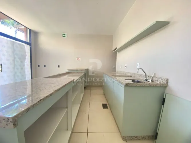 Sala/LOJA Comercial 31m2 para alugar no Best Center Guaporé no Quinta da Primavera