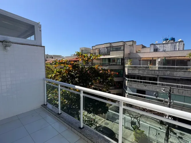 Imóvel para aluguel possui 155 metros quadrados com 4 quartos
