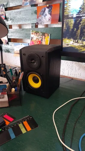 Monitor de Áudio Edifier r1000t4-24rms