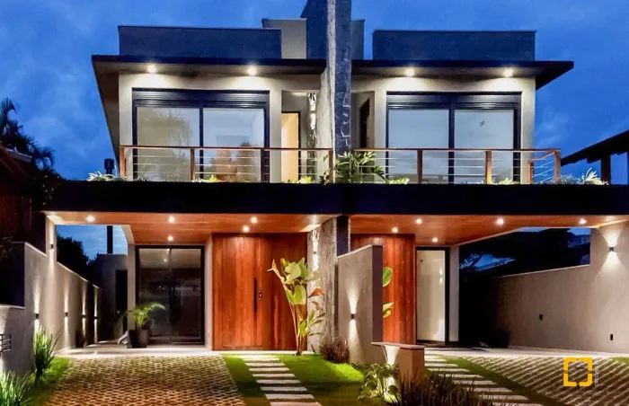 Casa Contemporânea no Balneário dos Açores - Pântano do Sul, Florianópolis