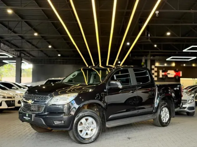 Chevrolet S10 Pick-up LT 2.8 TDI 4X4 CD Diesel AUT 2015