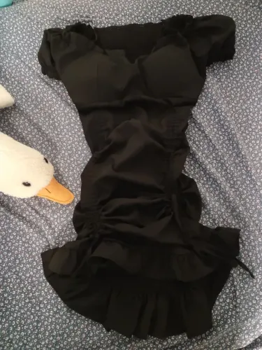 Vestido preto ajustável