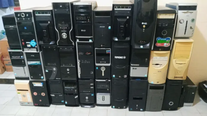 Lote Computadores (PC / CPU / Gabinete)