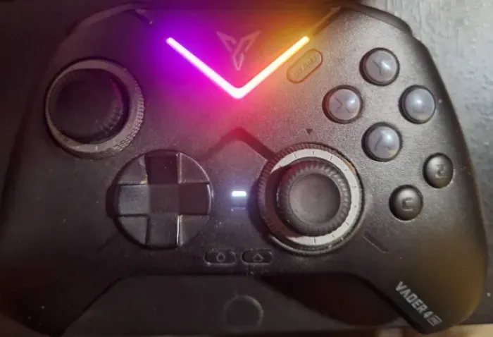 Controle Flydigi Vader 4 Pro