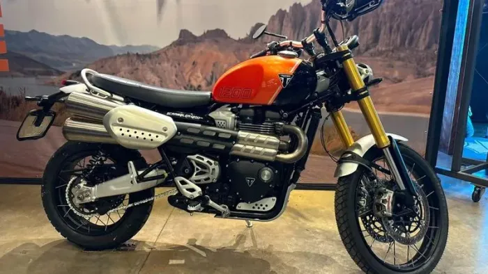 TRIUMPH SCRAMBLER 1200 XE 2024