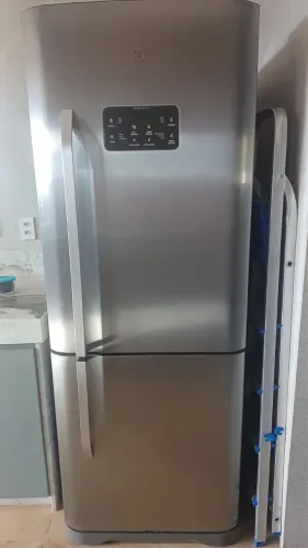 Geladeira Electrolux Frost Free Inverse Inox 454 L