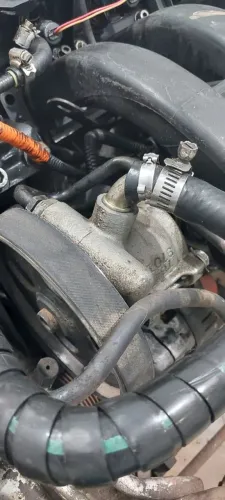 Bomba da direção hidráulica do Peugeot 306 1997...