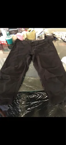 Claça cargo preta Zara