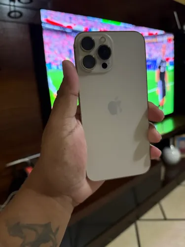 Vendo ou Troco IPhone 13 Pro Max de 128GB