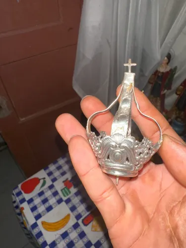 Coroa de nossa Senhora em prata de lei final do século XVIII