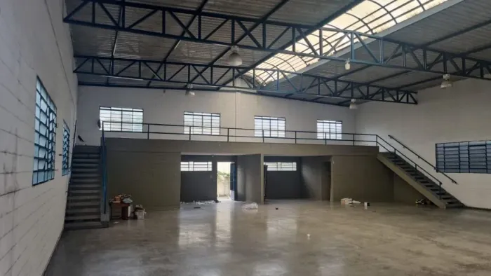 Salão para alugar no Bairro Vila Curuçá Velha - São Paulo/SP