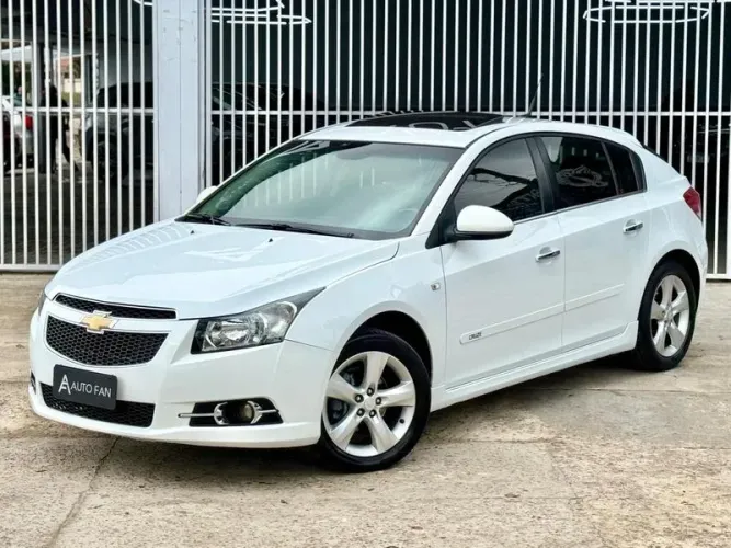 Chevrolet Cruze HB Sport LTZ 1.8 16V Flexp. 5P AUT 2014