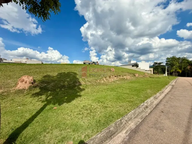 TERRENO COM ÓTIMA TOPOGRAFIA À VENDA NO CONDOMÍNIO TERRAS DA ALVORADA EM ITUPEVA/SP