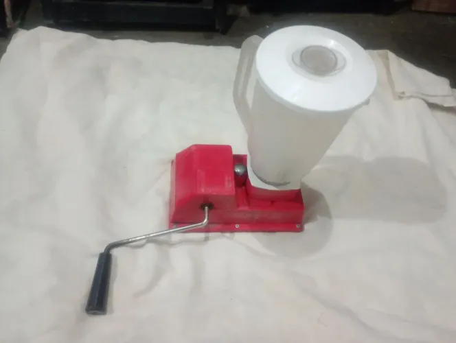 Liquidificador manual 1,5L manivela<br>