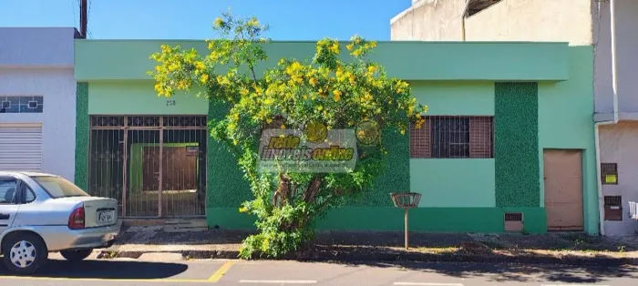 Casa com 4 dormitórios à venda, 228 m² por R$ 400.000,00 - Fabrício - Uberaba/MG