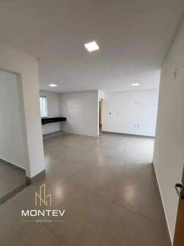 Cobertura à venda, 3 quartos, 1 suíte, 2 vagas, Manoel Valinhas - Divinópolis/MG