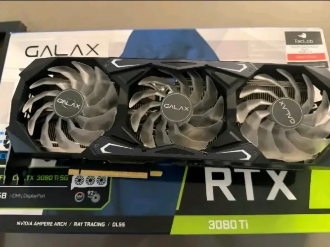 Placa de vídeo RTX 3080 ti 