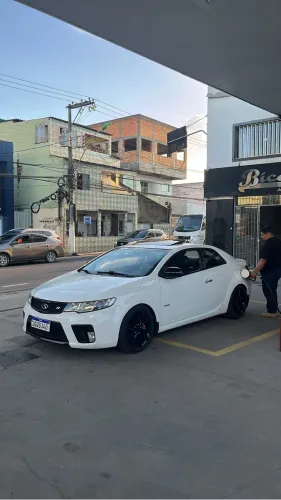 Kia Motors Cerato Koup 2.0 16V Aut. 2012
