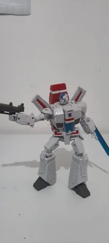 TRANSFORMERS JETFIRE