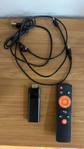 TV Stick Android com Controle - Transforma sua TV em Smart
