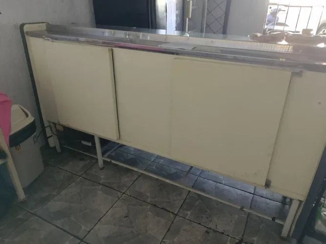 Vende se freezer balcão ou troco por freezer vertical