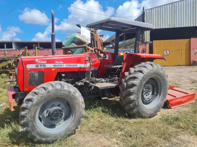 Trator Massey Ferguson 275
