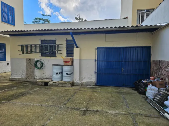 Galpão / Barracão para locação, Mosela, Petrópolis, RJ