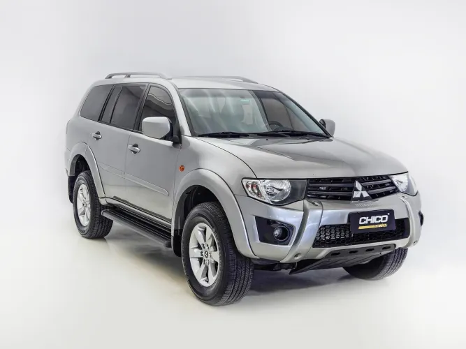 Mitsubishi Pajero HD-S 3.2 4X4 T.i. Diesel 5P Mec. 2018