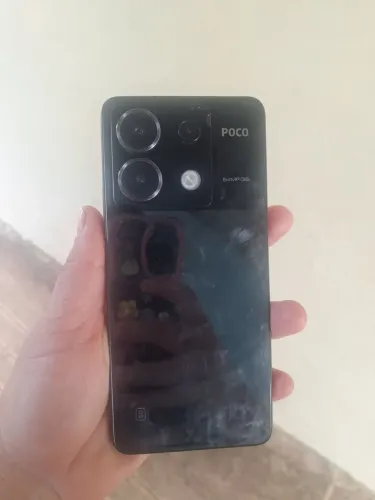 Celular poco