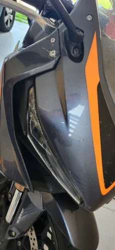 Carenagem Lateral Direita Cbr 650r 2021 Cinza (reparada)