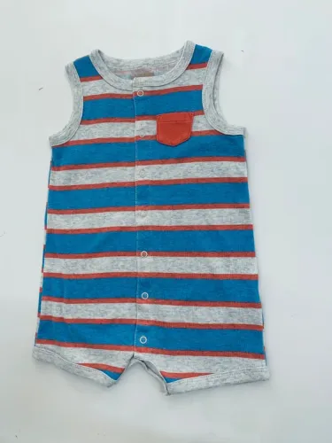 Macacão Semi Novo Carter´s 18 Meses