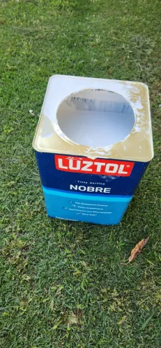 Tinta branco gelo semibrilho acrilica