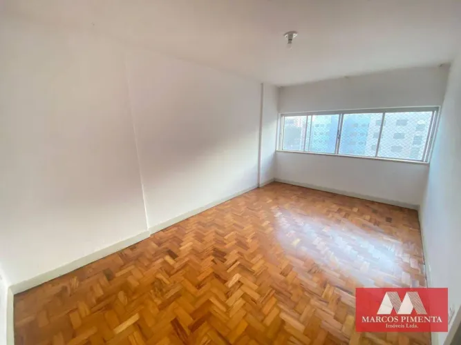 Apartamento com 2 dormitórios à venda, 74 m² por R$ 450.000,00 - Bela Vista - São Paulo/SP