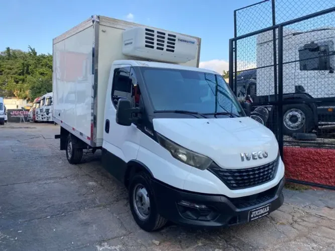 Iveco Daily Chassi 35-150 Curto 3.0 (die.)(e5) 2021