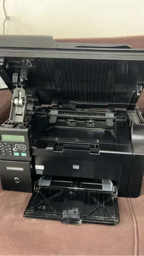 Impressora HP M1212