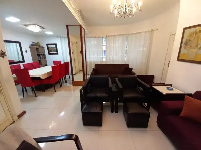 Apartamento a venda sala e 3 quartos na Miguel Lemos, Copacabana - Rio de Janeiro