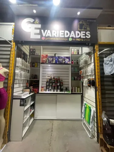 Venda do ponto comercial com otima localização, segurança e movimentação de pessoas.