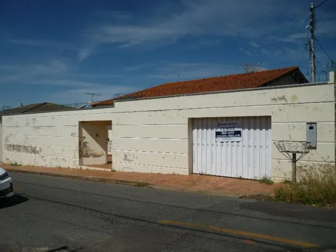 Casa com 3 quarto(s) no bairro Cidade Alta em Cuiabá - MT