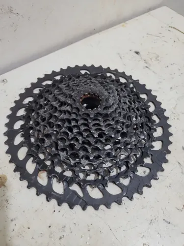 Cassete SRAM Gx 12v 10-52 usado