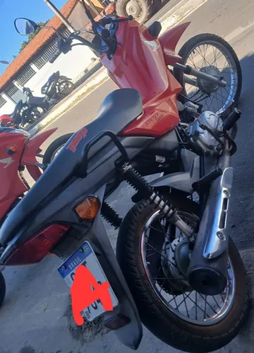 Vendo essa pop110 , moto ponto de transferência.