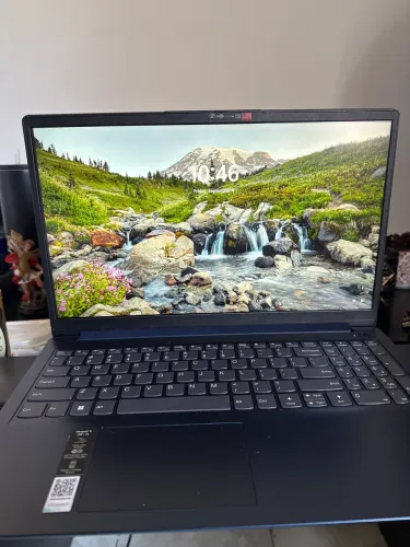 Ideapad 1i 