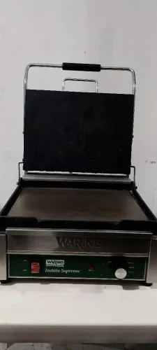 Sanduicheira elétrica comercial Waring