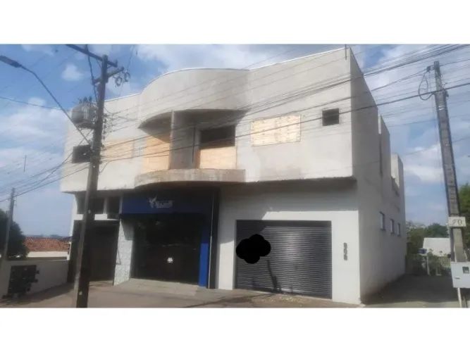 Amplo Barracão para Locação Próximo ao Mercado do Faustino