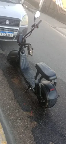 Moto elétrica 2.000W preta