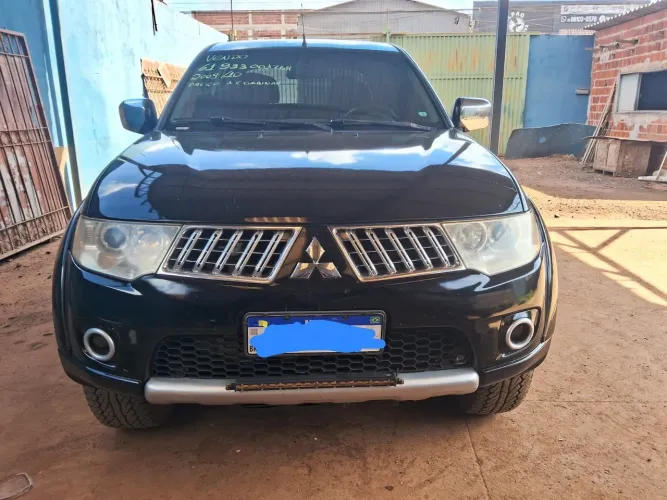 Mitsubishi L200 Triton HPE 3.2 CD TB Int.diesel AUT 2010