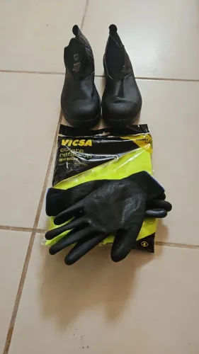 Kit EPI Entregador (Botina/bota Bico PVC Colete e Luva)