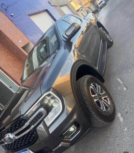 Ford Ranger XLT 3.0 V6 4X4 CD TB Die. Aut. 2025